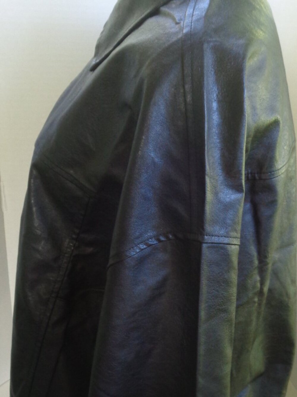 Women's Shein Faux Leather Jacket Size Small NWOT - Picture 2 of 8